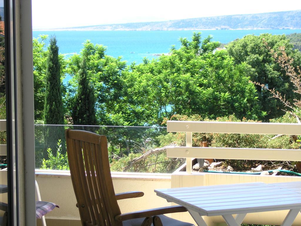Apartman Kucer Кърк Екстериор снимка